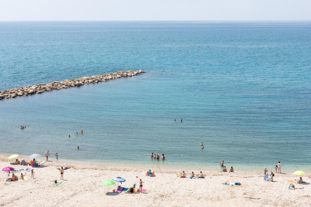 شقة Escapada Romantica En Atico Frente Al Mar Con Piscina ألتيا المظهر الخارجي الصورة
